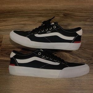 Vans Chima pro 2 in black/white. Size 9.